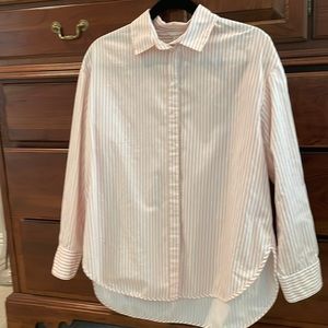 H&M striped boyfriend blouse.